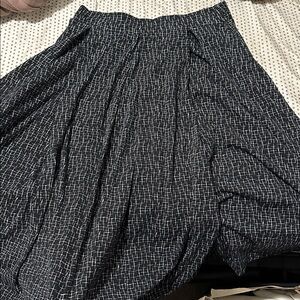 LuLaRoe Black and White Geometric Skirt